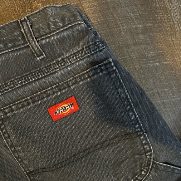Altered stitch pattern Dickies Jeans - Picture 1 of 3